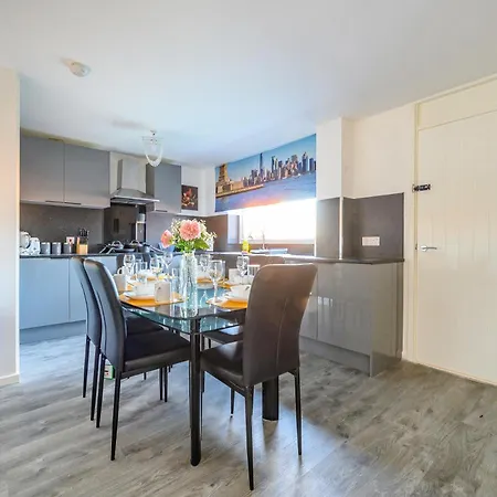 -rbgs- For Your Relaxed, Cosy Stay, Free Parking Séjour chez l'habitant