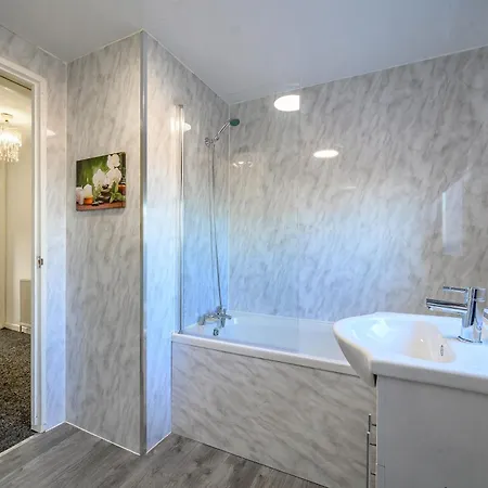 Rb46Gs - Cozy Double Room In West Yorkshire Homestay szállás